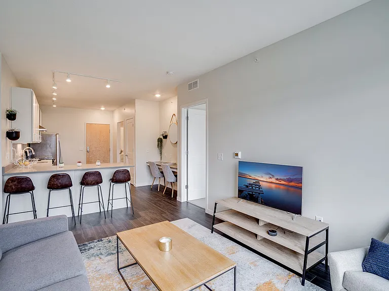 Winchell - 1 Bed / 1 Bath - 593-687 Sq.Ft.