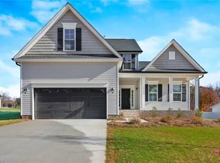 8657 Stone Valley Dr, Clemmons, NC 27012