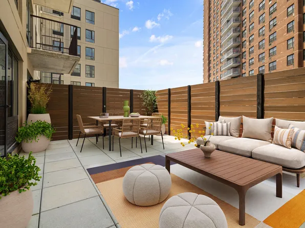 170 West 225th Street image 1 of 20