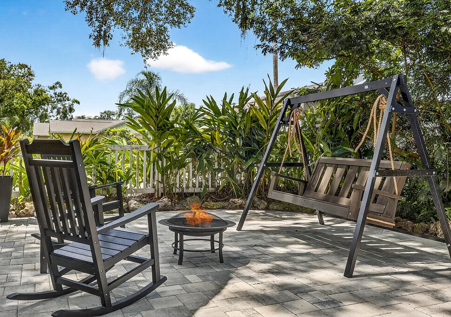 "Gather & Splash" 3BR Pool Home w/Hot Tub — Photo 4