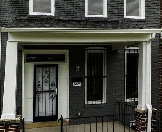 3rd image of 3428 Virginia Ave