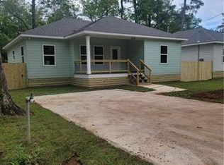 1446 N Baker St, Covington, LA 70433