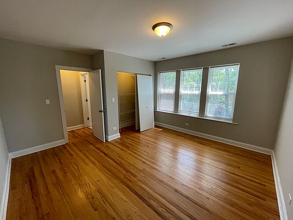 2nd image of 2508-10 W North Shore Ave #1