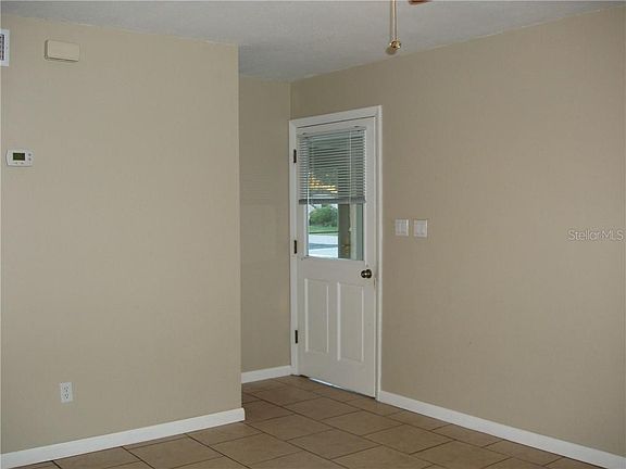 5th image of 343 Vermont Ave
