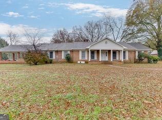240 Bowers St, Royston, GA 30662
