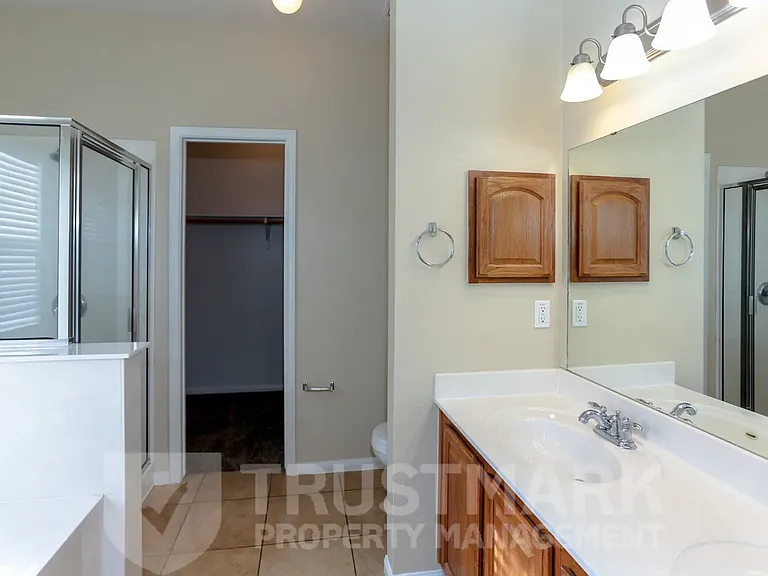 212 Crowfoot Dr #CROWFOOT212 — Photo 11