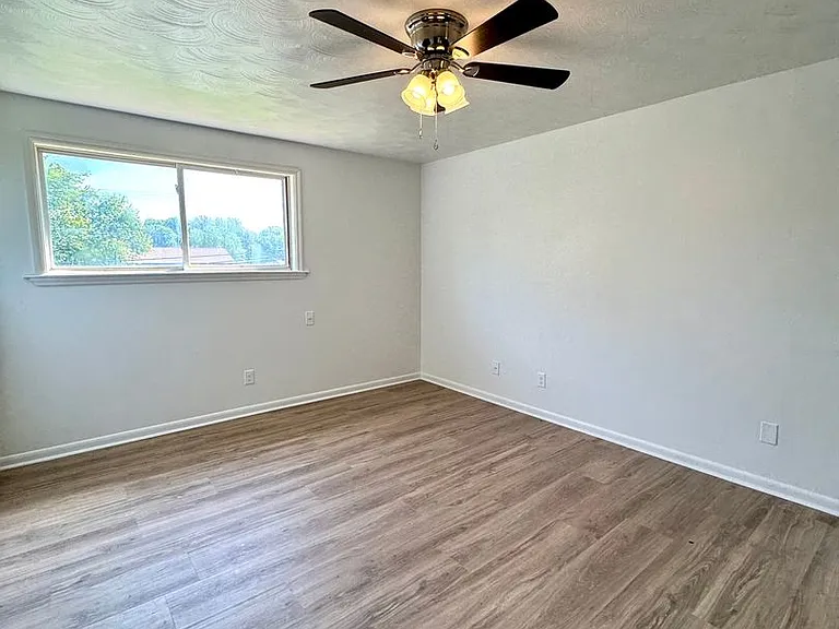 51 Pleasant Hill Rd — Photo 5