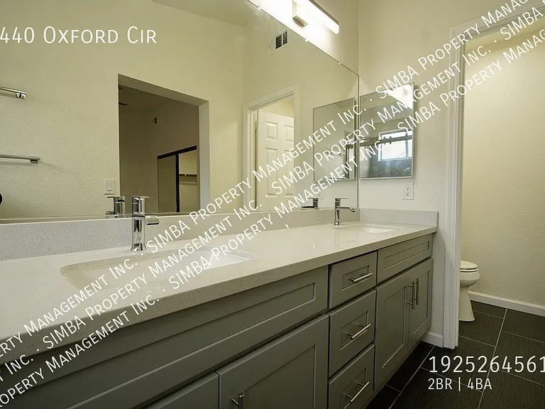 7440 Oxford Cir — Photo 10