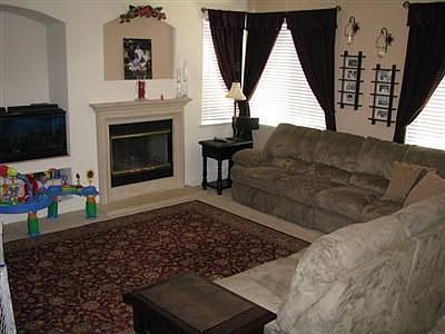 4th image of 1072 Bay Shore Dr