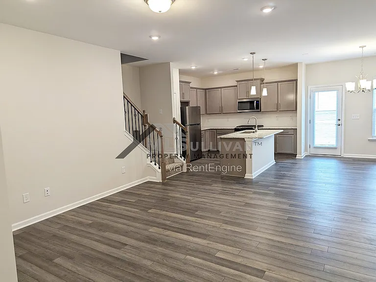 1527 Smoky Mountains St #1 — Photo 3