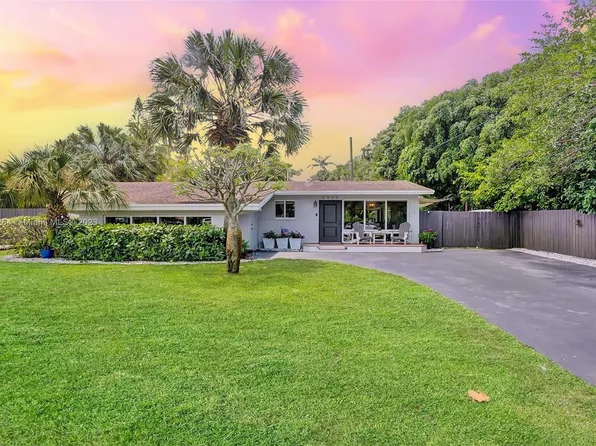 2520 SW 16th Ct, Fort Lauderdale, FL 33312