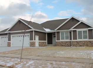 808 Ronald Overlook, Waunakee, WI 53597