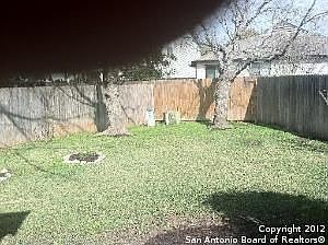 2nd image of 9019 Ryelle