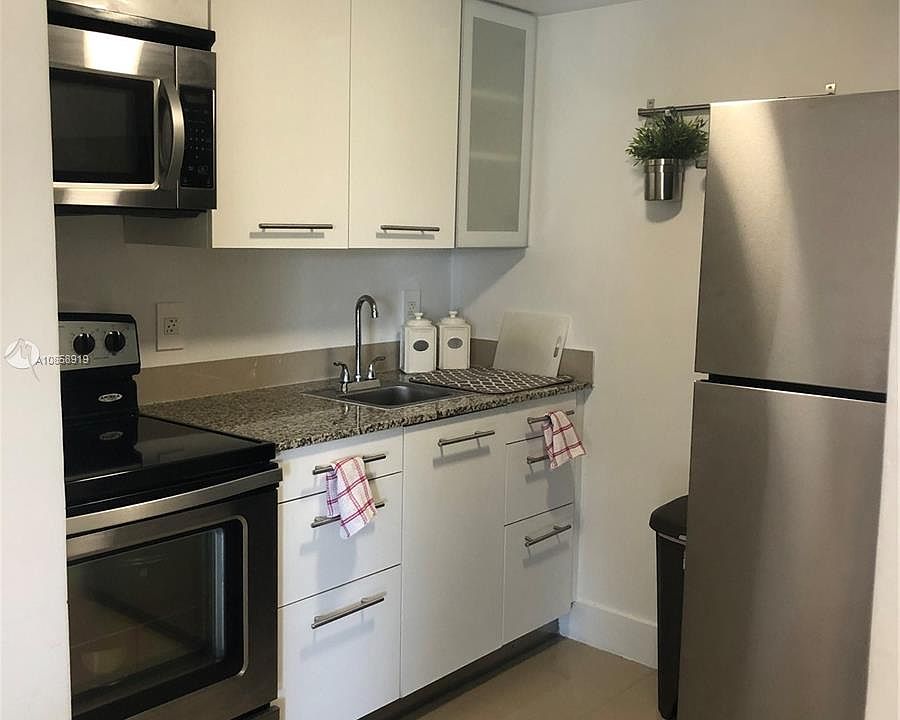 1st image of 6484 Indian Creek Dr APT 302