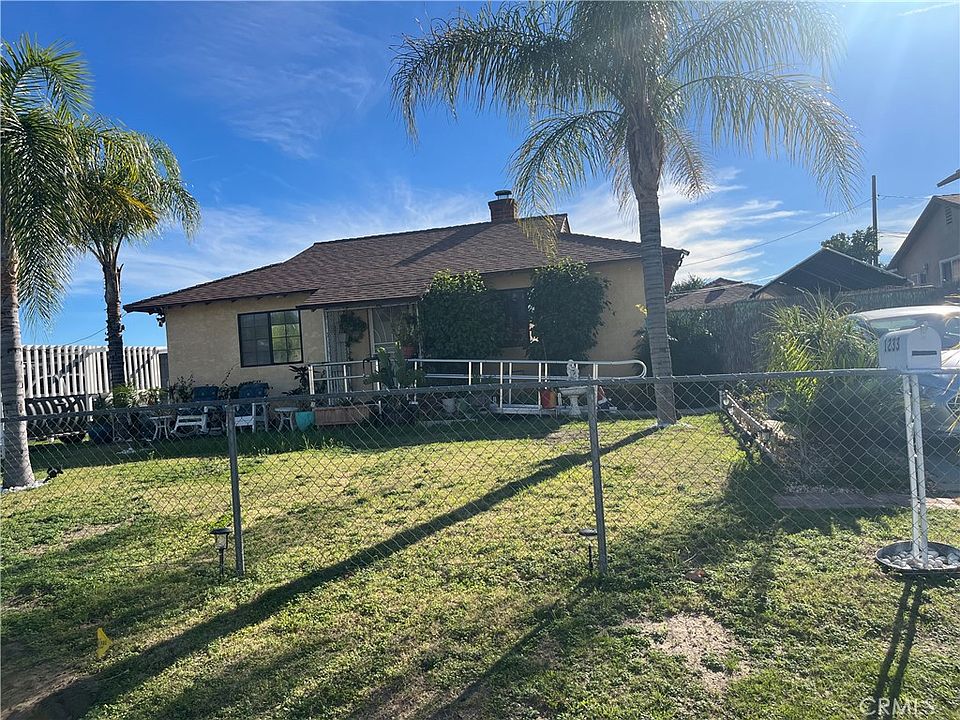 1st image of 1233 W Lynwood Dr