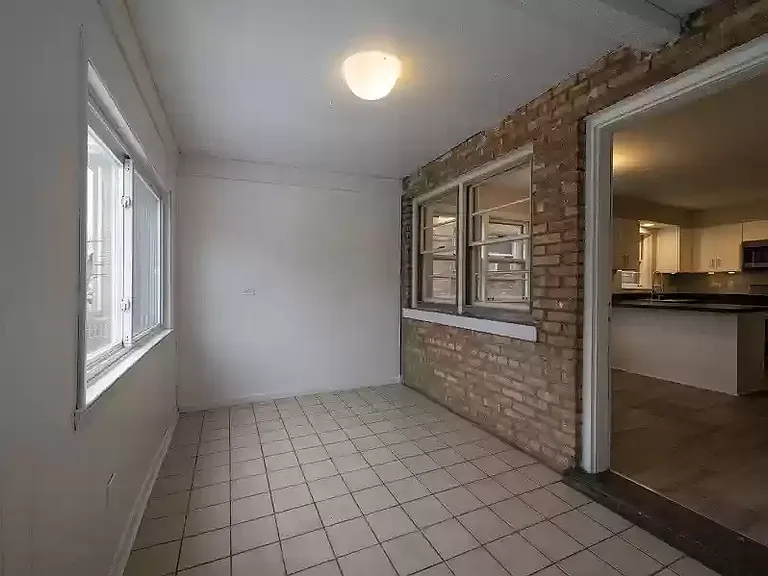 6515 W Higgins Ave #2 — Photo 9