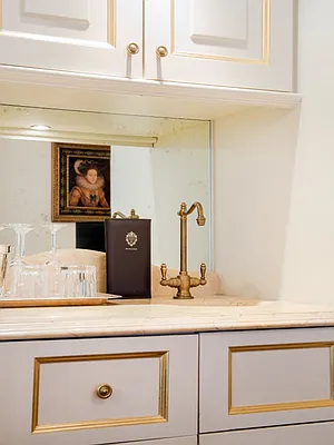 Sold by Sotheby's International Realty | media 4