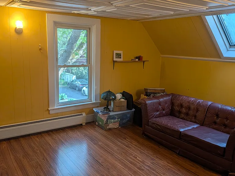 83 Frost Pl #2 — Photo 12