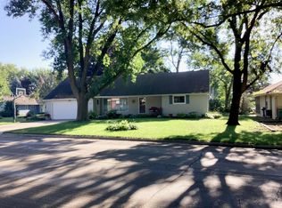 2022 Grand Ave, Albert Lea, MN 56007