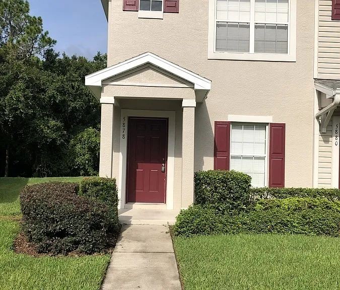5878 Fishhawk Ridge Dr — Photo 2