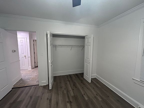 5th image of 1107 Miller St
