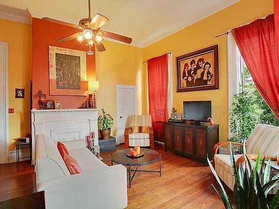 3rd image of 2512 Magazine St APT E