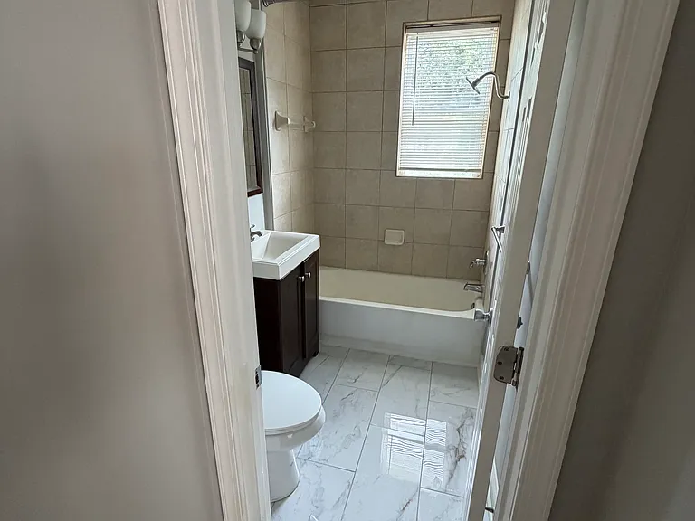 4255 Edson Pl NE — Photo 11