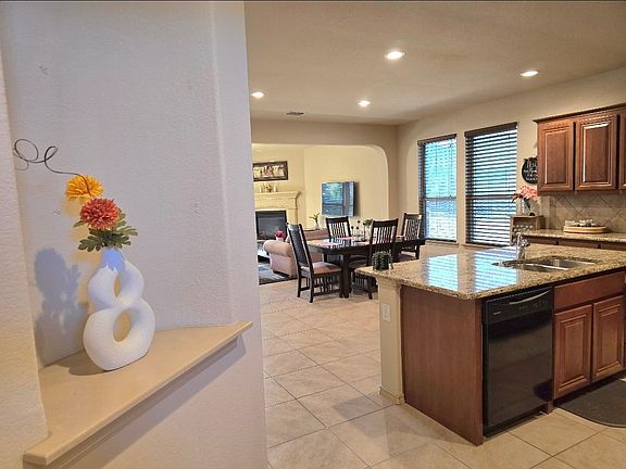 4th image of 9265 Flying Eagle Ln