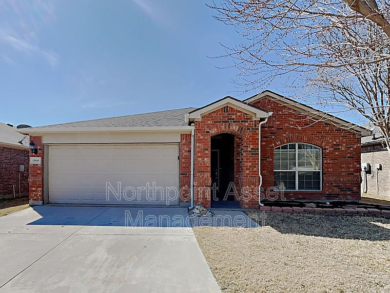 1st image of 15945 Blaketree Dr