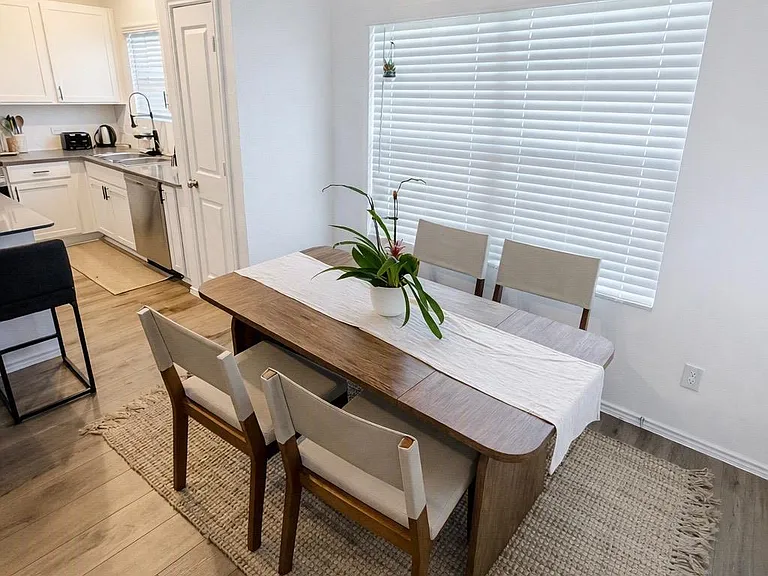 303 Alamito Ave — Photo 4