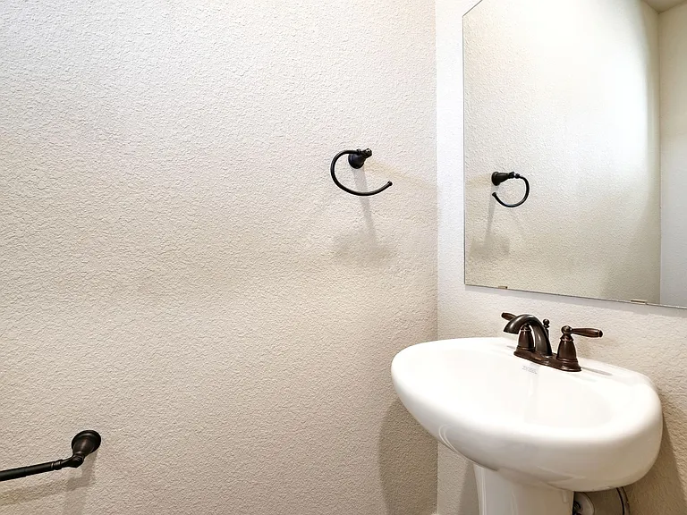 11318 Clearmine St — Photo 57