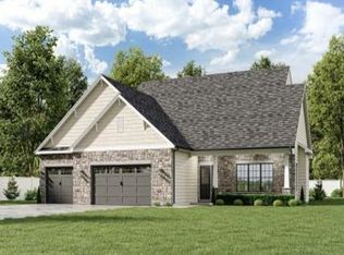 35 Kodak Ln, Angola, IN 46703