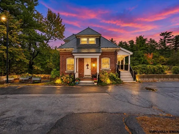 23 Mount Saint Mary's Way #2, Hooksett, NH 03106