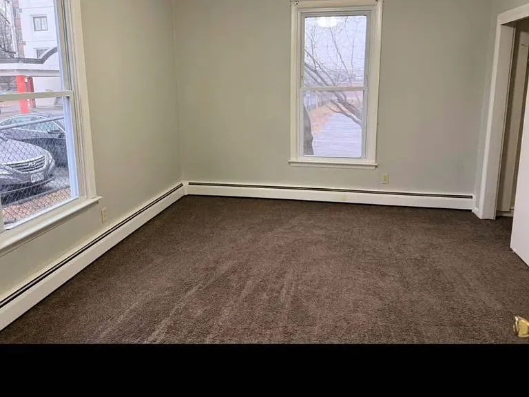 13 Oakland St #5 — Photo 4