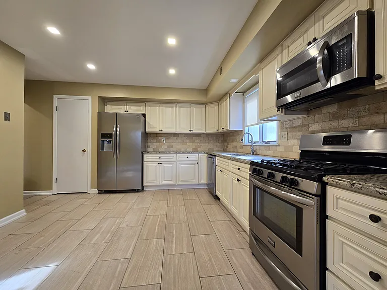 26 W Ruby Ave #2 — Photo 4