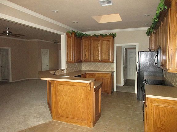 4th image of 5021 NE Haddington Pl