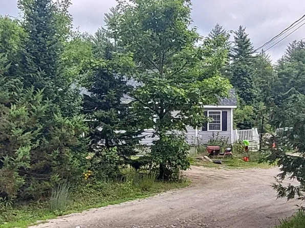 529 N Bennington Rd, Bennington, NH 03442