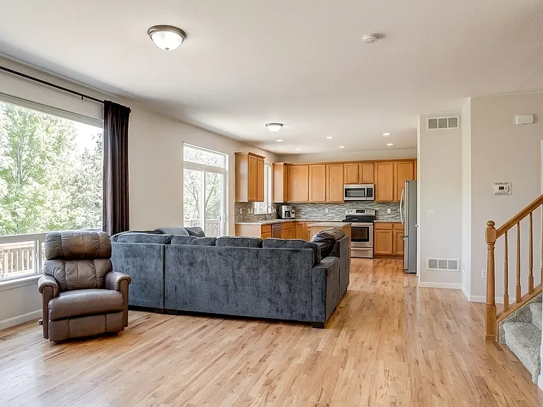 1395 E 100th Ln — Photo 75