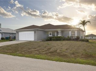 2212 NE 5th Ave, Cape Coral, FL 33909