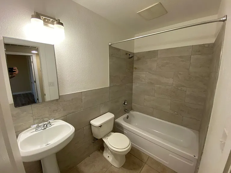 10181 De Soto Way — Photo 13