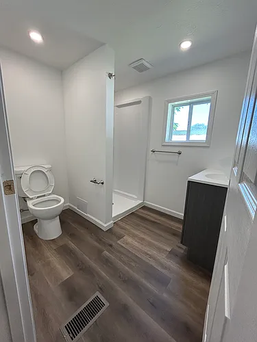 86 Larry Ln Photo 1