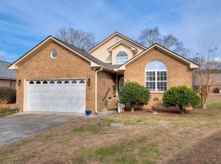 126 Ridge Lake Dr, Manning, SC 29102