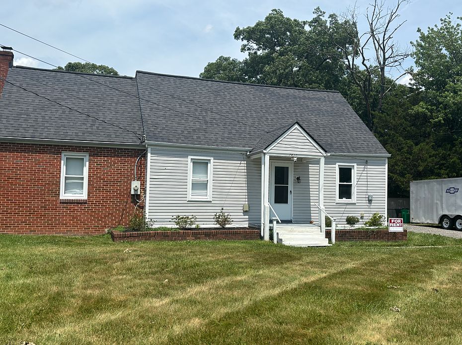 1st image of 7416 Lanham Ln