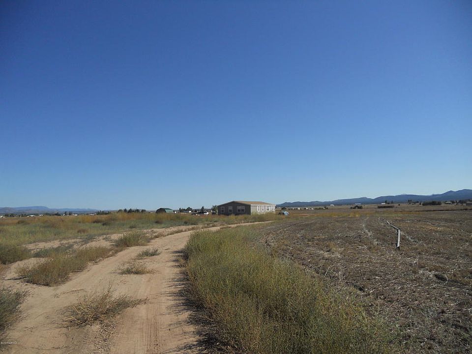2nd image of 3350 W Rocky Rd
