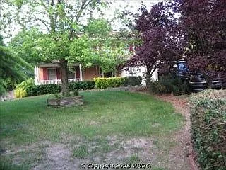 3204 Bethesda Dr photo 1