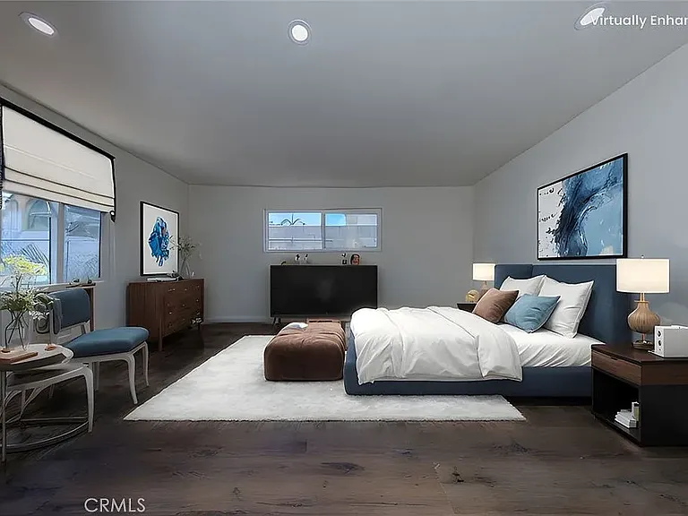818 E Stearns Ave #1/2 — Photo 15