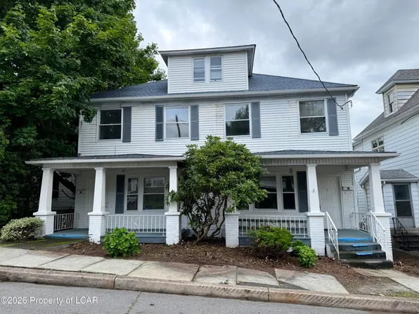 22 George St, Pittston, PA 18640