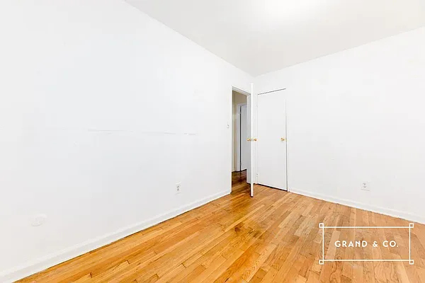 Rented by Grand & Co. | media 22