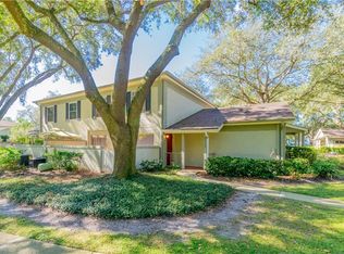 6322 Treetop Cir, Temple Terrace, FL 33617