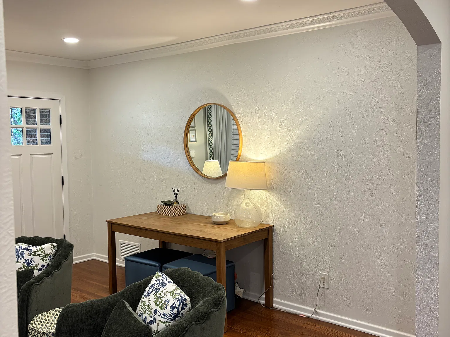 4 bed, 2117 sqft, $5,600 — Photo 3